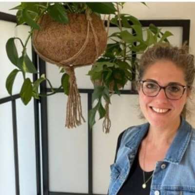 Cozijnsen, Esther Esther Cozijnsen